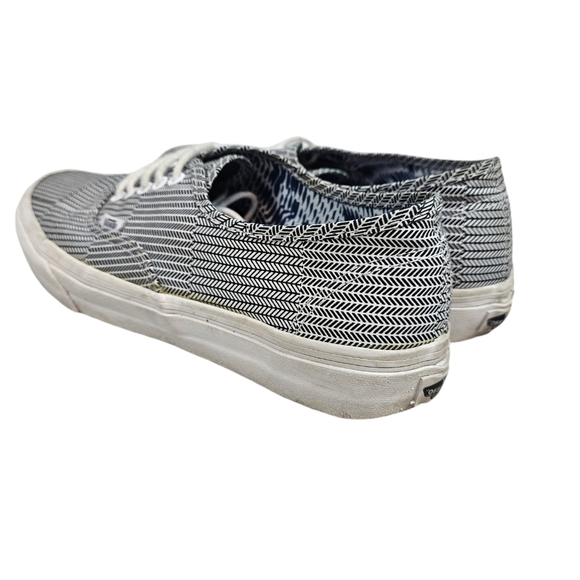 Vans Black & White Mixed Geo Authentic Slim Low Top Sneaker Size 9 Women 7.5 Men - Picture 4 of 16